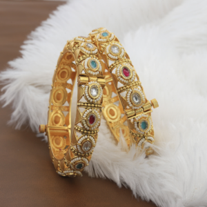 Multi color bangles